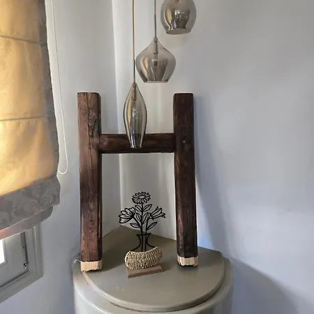 Sk Santorini *