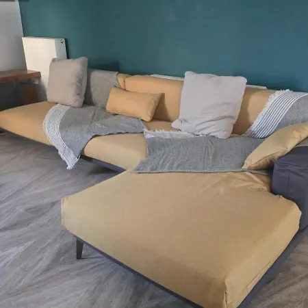 Sk Santorini Mesariá